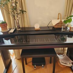 ヤマハクラビノーバ電子ピアノをおゆずりします。（無料）