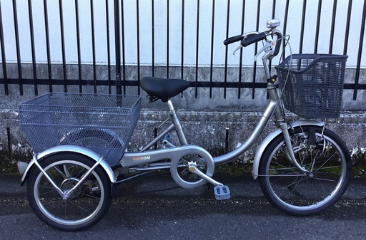 ＜整備済・良品＞ブリジストン 三輪車ワゴン・WAGON・シルバー・サドルは新品でお掃除済♪
