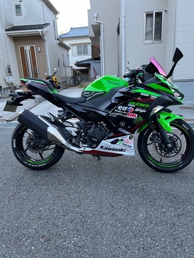 カワサキニンジャ400KRT EDITION