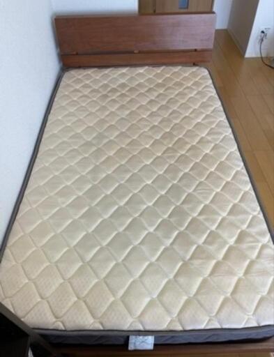 【取引中】セミダブルベット+マットレスセット★美品