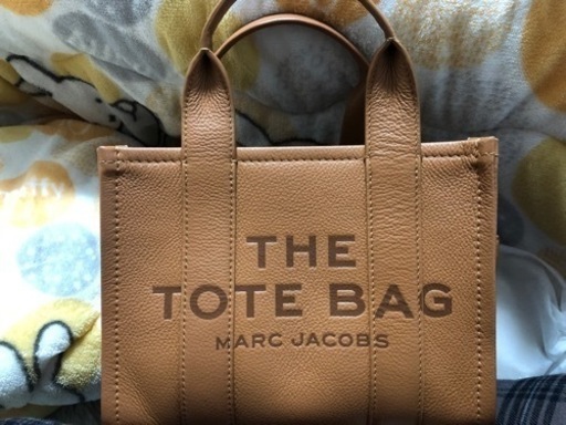MARC JACOBSトートバッグ