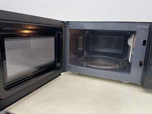 フラット電子レンジ 20L (ヘルツフリー BK2C01 ブラック) | ニトリ