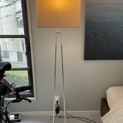 【美品】IKEA スタンドライト　KLABB lamp floor