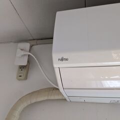 FUJITSU NOCRIA 強力なエアコン 18畳~ (AS-R56H2W) ～2029年までの保証付き