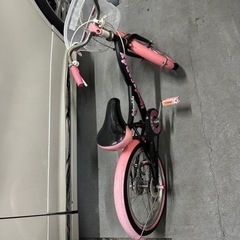 女の子の自転車