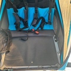 チャイルドトレーラー　THULE  2人乗り