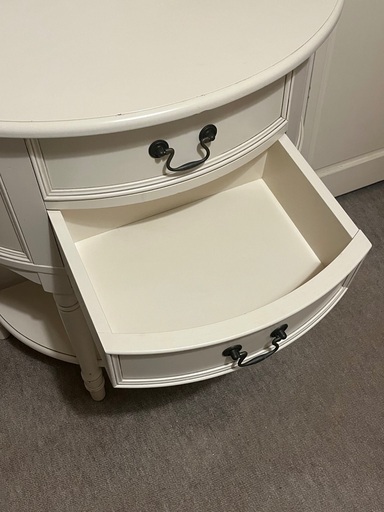 ローラアシュレイ クリフトン ハーフムーン チェスト サイドテーブル 家具 値下げました！【LAURA ASHLEY】ローラアシュレイ CLIFTON クリフトン