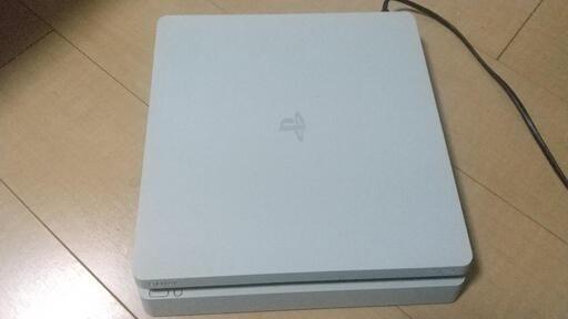 至急！本日取り引き可能の方！中古、箱無しPS4。1TB。ソフト