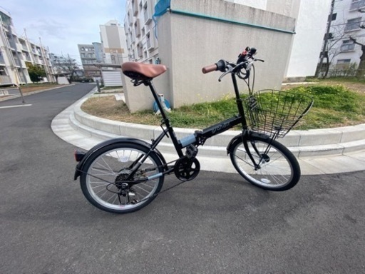 【ノーパンクタイヤ】折りたたみ自転車 20inch シマノ6段変速 軽量