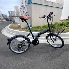 【ノーパンクタイヤ】折りたたみ自転車 20inch シマノ6段変...