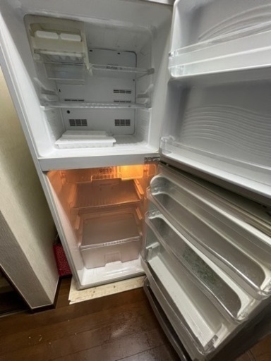 リサイクルショップどりーむ天保山店】64 SHARP シャープ 冷蔵庫 SJ