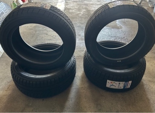 235/45R17 スタッドレス