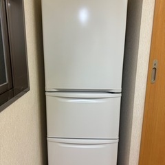 ☆値下げ中(投稿終了のため)Panasonic冷蔵庫 NR-C343C-W