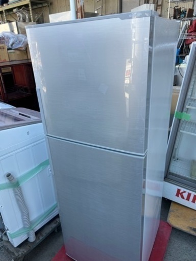 2015年 225L シャープ 冷蔵庫