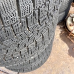 美品　スバルスタンドレスタイヤ　17インチ