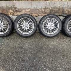 アルミスタッドレスタイヤ205/60R16