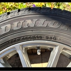 【スタッドレスタイヤ】205/60/16 プリウスα