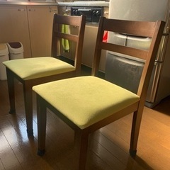 ダイニング椅子　ほぼ新品　2脚