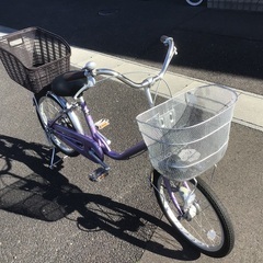 20インチ　整備済中古自転車　後ろカゴ付  オートライト 小柄な方に
