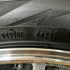 アルミホイール付きスタッドレスタイヤ　225/45/18