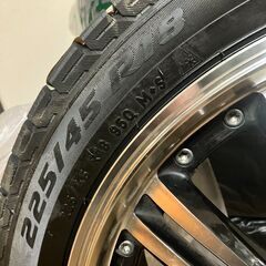 アルミホイール付きスタッドレスタイヤ　225/45/18