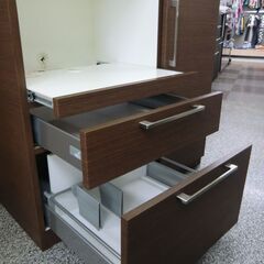 キッチンボード(色あせあります）