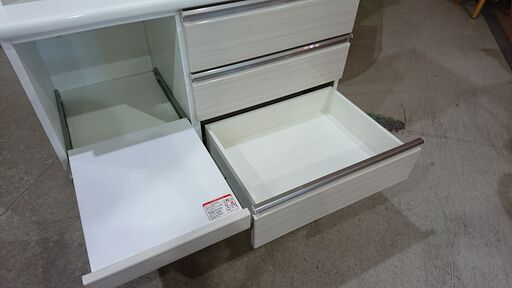 ニトリ｜ポスティア100KB｜モイス付｜キッチンボード｜食器棚 ニトリ