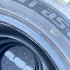 ほぼ新品！！235/50R18 サマータイヤ