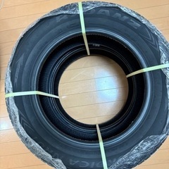 新品スタッドレスタイヤ4本セット　205/60/R16