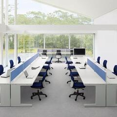 パソコン事務所机【一カ所色あせあり】＋イス【未使用】セット 都内