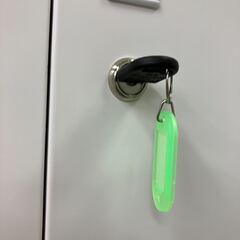 個人用ロッカー3×3　高さ180cm × 幅90cm × 奥行40cm