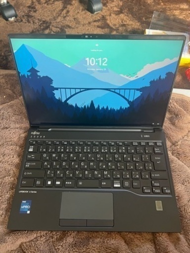 ノートパソコン FUJITSU lifebook u9413/MX