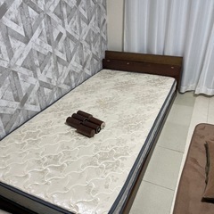 シングルサイズベッド　
