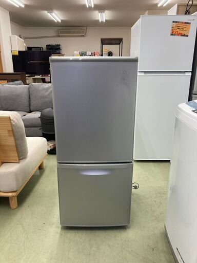 【リサイクルショップ　ピカソ　小松原】パナソニック Panasonic 138L 右開き 2ドア冷蔵庫 2011年製 NR-B143W★5735★
