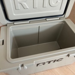 クーラーボックス　RTIC 45QT