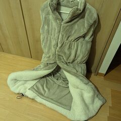 ニトリ　ボリューム着る毛布