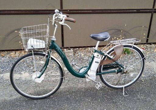 電動アシスト自転車。SANYOエネループ