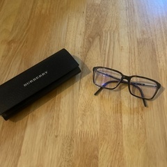 【中古品】Burberry メガネ＋ケースセット