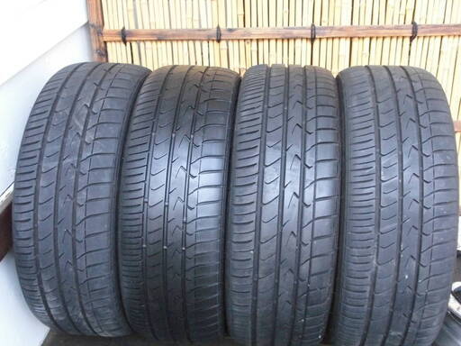 深溝 バリ山 RAYS VERSUS 215/45R18 TOYO TRANPATH MPZ タイヤ アルミ 