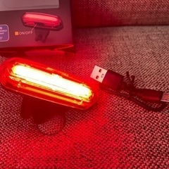 LEDリアライト　USB充電式　自転車やランニング、トレッキング...