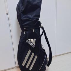 Adidasのゴルフバッグです