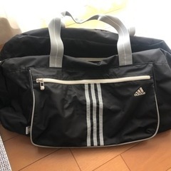 アディダス　adidas スポーツバッグ　2️⃣