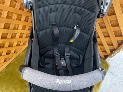 愛品館 江戸川店】アップリカ マジカルエアー クッション AC 2021年製