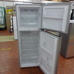 ID 391598 冷蔵庫2ドア 227L ハイセンス 2017年 HR-B2301