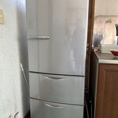 値下げしました　冷蔵庫　AQUA 2015年　AQR-271D