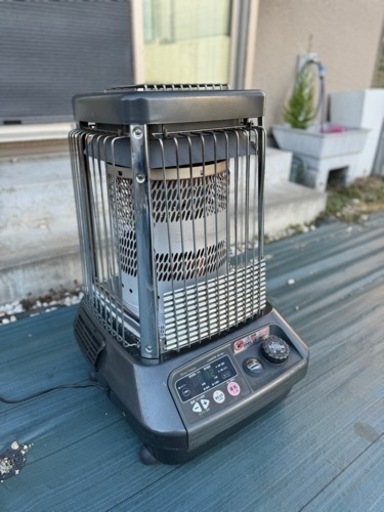 ダイニチ業務用ストーブ
