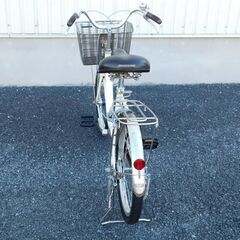 ブリヂストン　シティサイクル　20インチ　オートライト　ホワイト　ご年配の方や小柄な方に大好評!　車体極めて良好!　売れてます!　早い者勝ち!　状態は全体的に極めて良好と思います!　m6