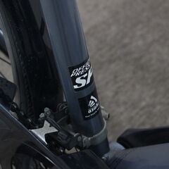 OFFICE PRESS クロスバイク 3×8S 700×35C オートライト搭載 24-H001J