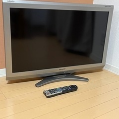 テレビ　32V型　SHARP 2010年製
