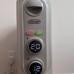 【美品】デロンギ　オイルヒーター10-13畳